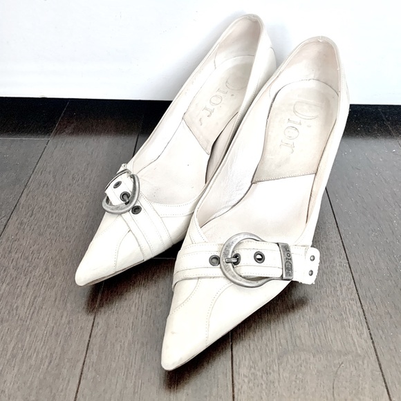Dior Shoes - Dior vintage buckle pumps